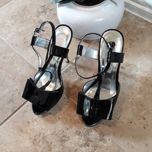 SALE T-Strap Bow Heels Jessica Simpson size 8